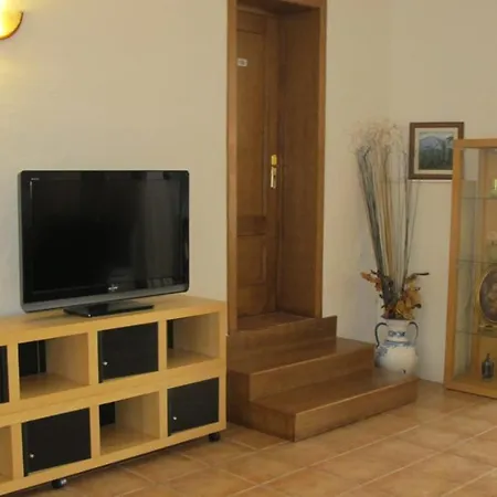 Pinar Guest house 2*